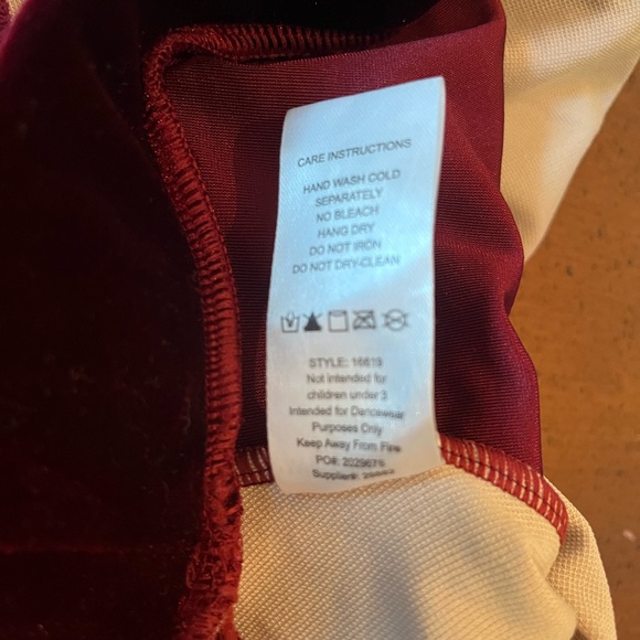 Weissman Mixify Black Cherry 2-Piece Velvet Dance Costume - Medium Adult - Picture 7 of 12